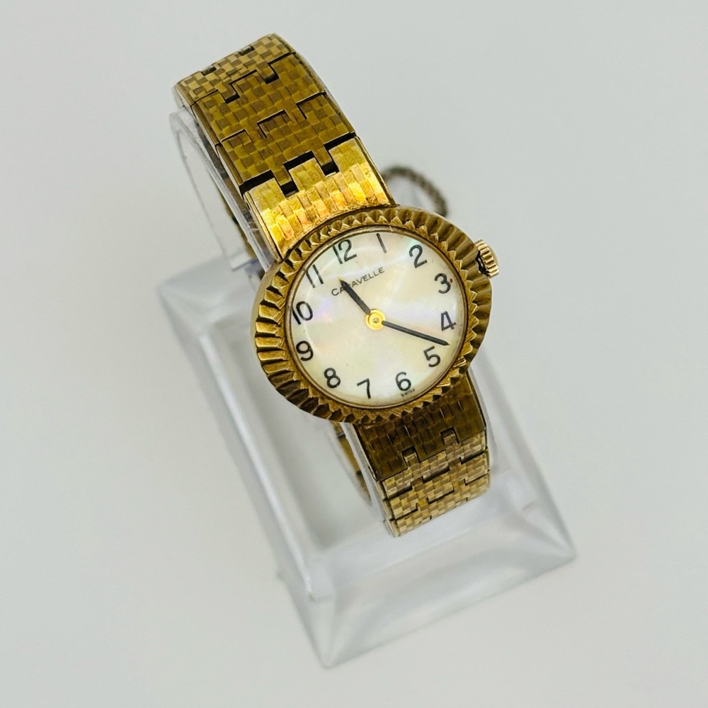 Vintage Caravelle Watch – Classic Gold-tone with Mother of Pearl Dial - Picture 9 of 16